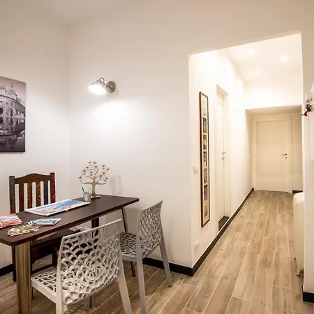 Xenia Casa de hóspedes